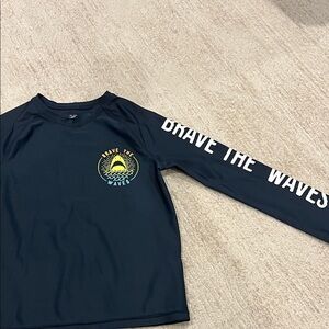 OshKosh B'gosh Navy 'Brave the Waves' rashguard